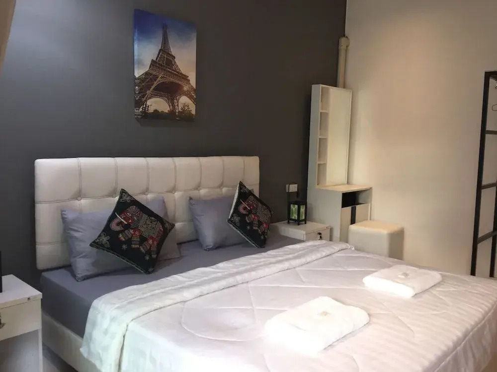 Lanna Thai Hostel Chaing Mai