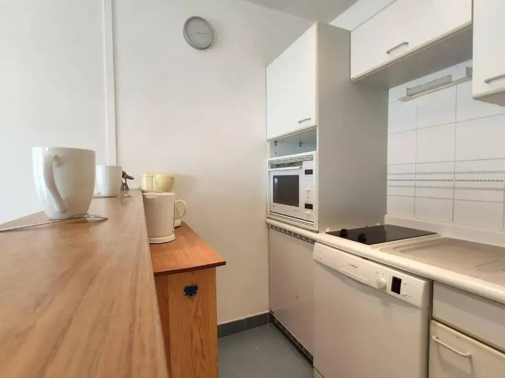 Appartement Juan les Pins, 2 pièces, 4 personnes - FR-1-252-155