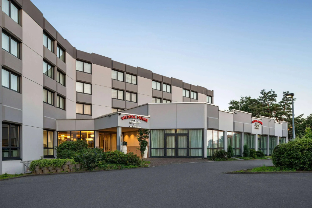 Sunday Hotel Frankfurt Airport Kelsterbach