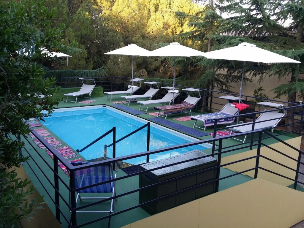 Studio in Modica, With Pool Access, Furnished Terrace and Wifi - 20 km