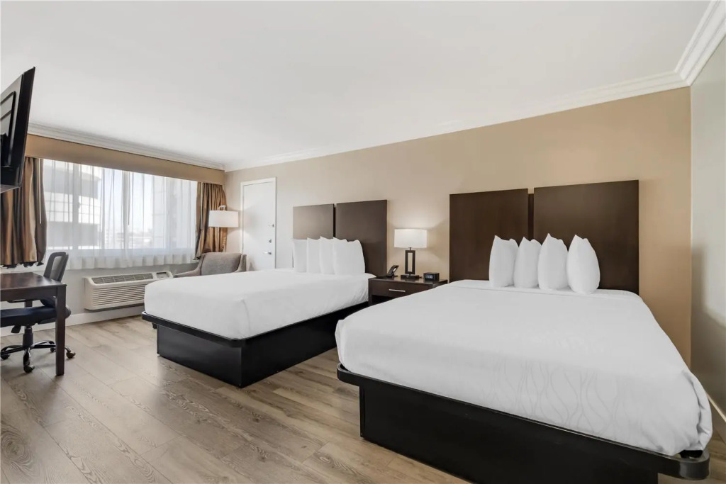 Best Western Plus LA Mid-Town Hotel