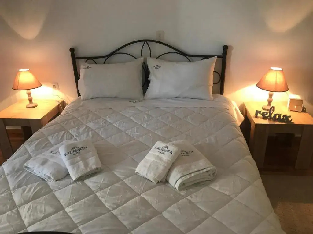 Kalamata suites beach
