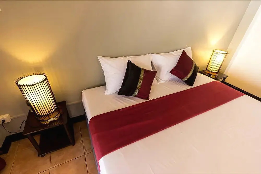 Two Chefs Inn
