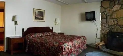 Riverside Motor Lodge