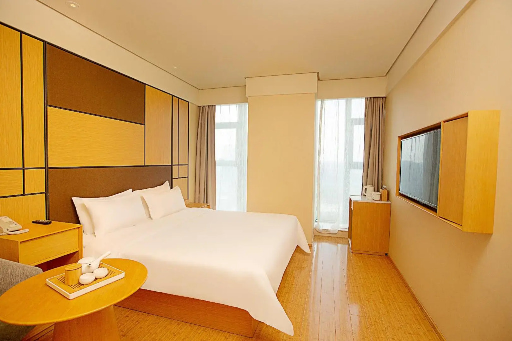 Ji Hotel Zhengzhou East Railway Station