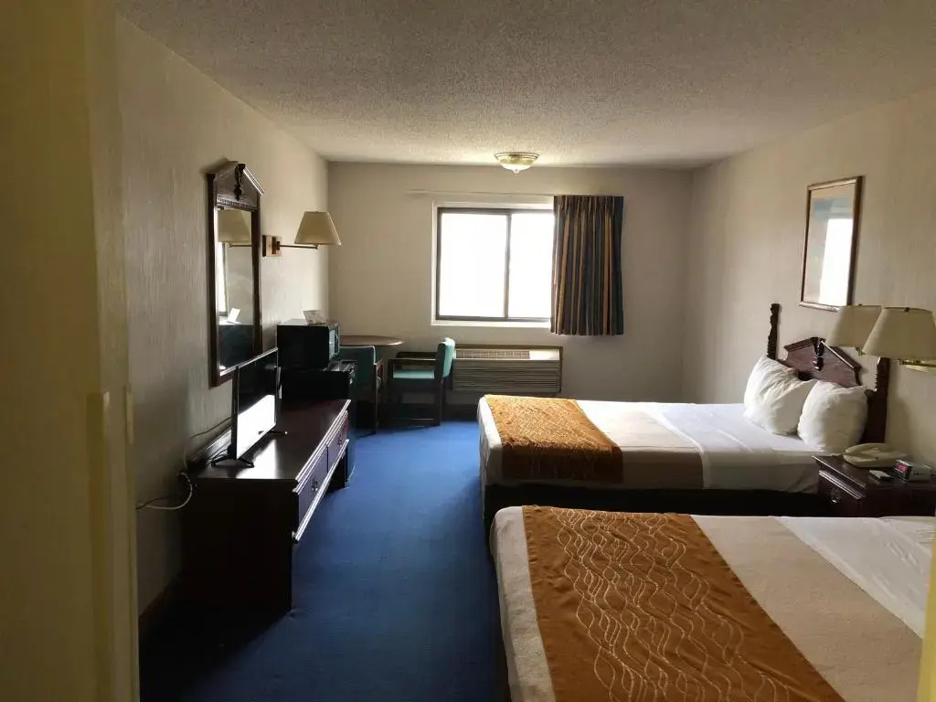 Denison Inn and Suites
