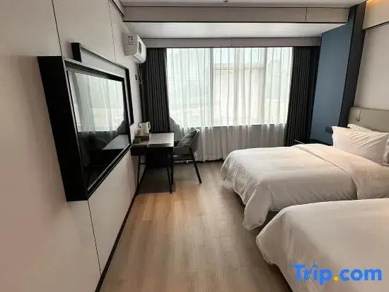Yintan International Hotel ( Beihai Yintan   National Tourist Resort )