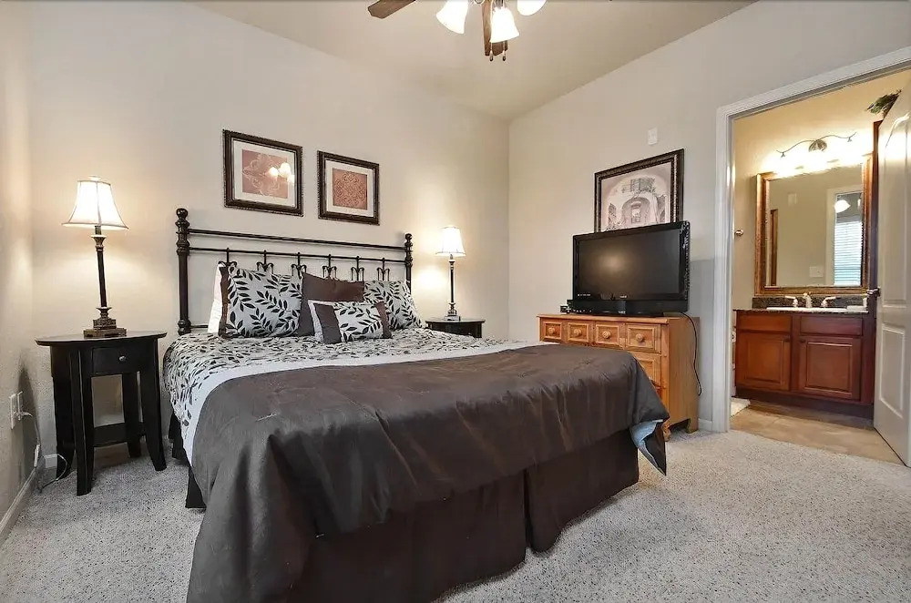 Delightful Bella Piazza Resort 4 Bed Condo