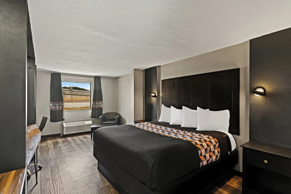 Scottish Inns Austin North