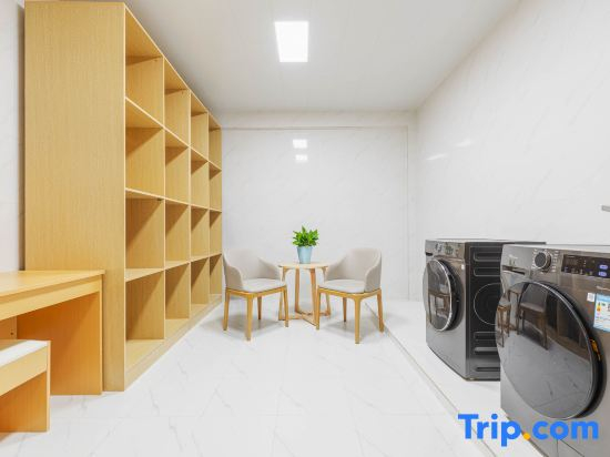 Rezen Select Hotel (Yima Lane Store, Kuitun City)