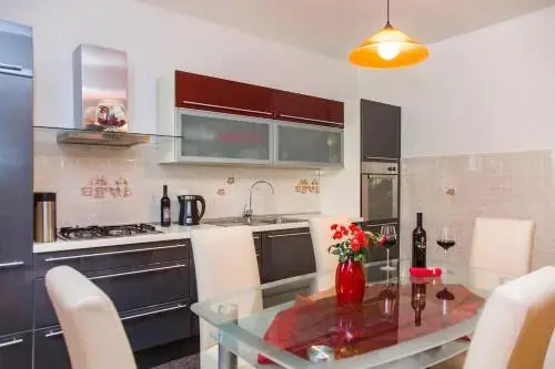 Holiday Home Mirela