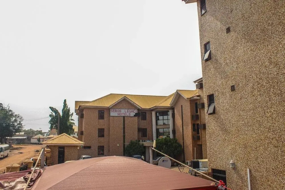 Serob Hotels