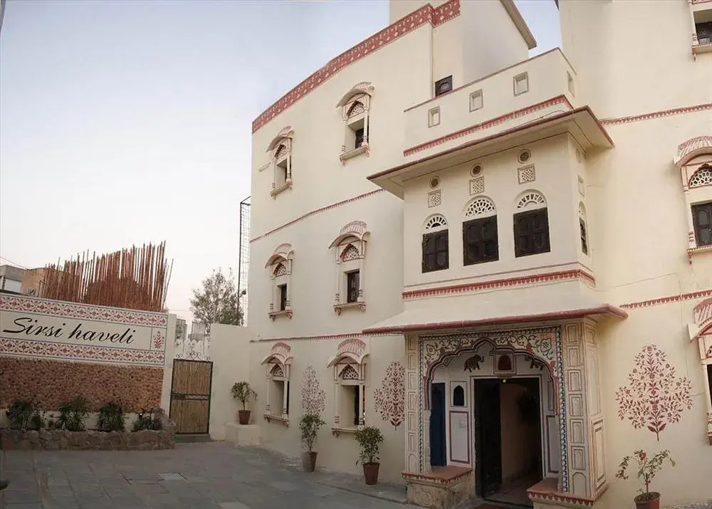WelcomHeritage Sirsi Haveli
