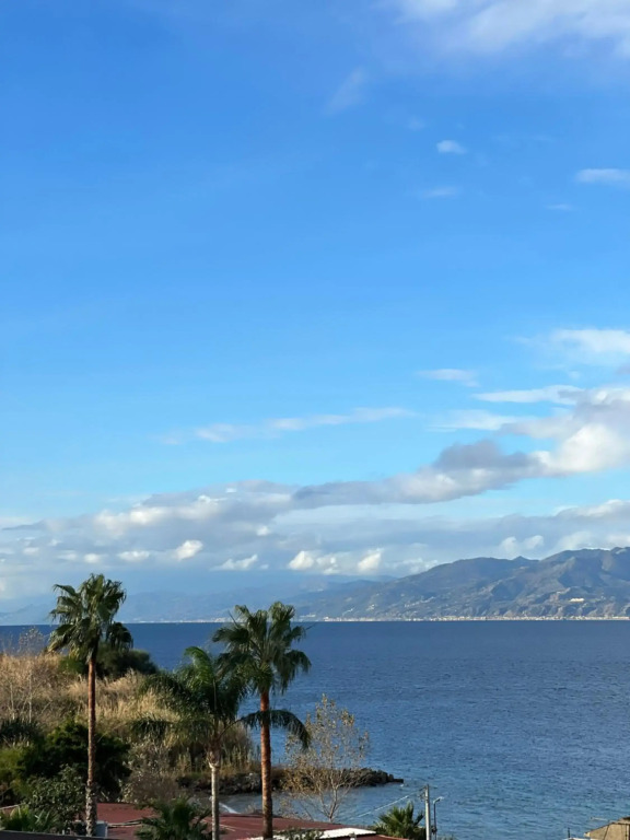 Thalassa Panoramic Suites
