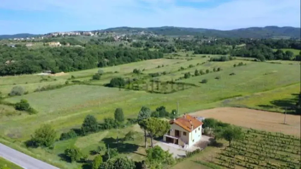 Villa Singola In Aperta Campagna,massima Privacy