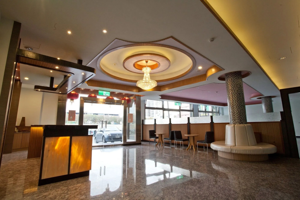 Wei Feng Hotel - Kaohsiung