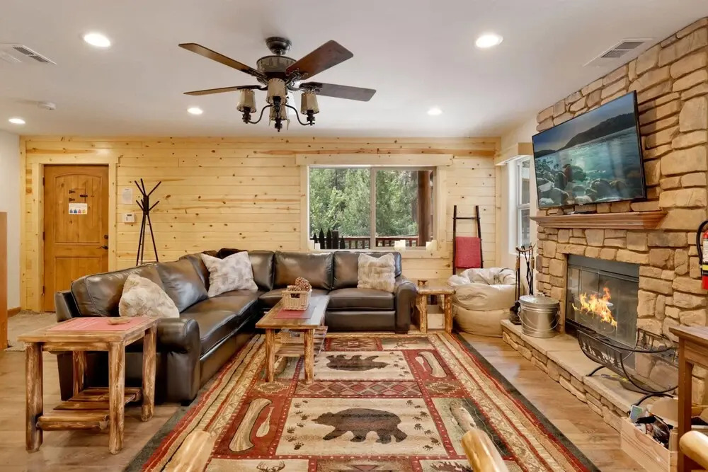 Ashwood Retreat #2050 by Big Bear Vacations