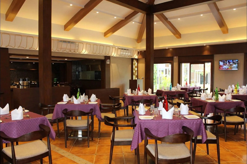 Purple Palms Resort & Spa