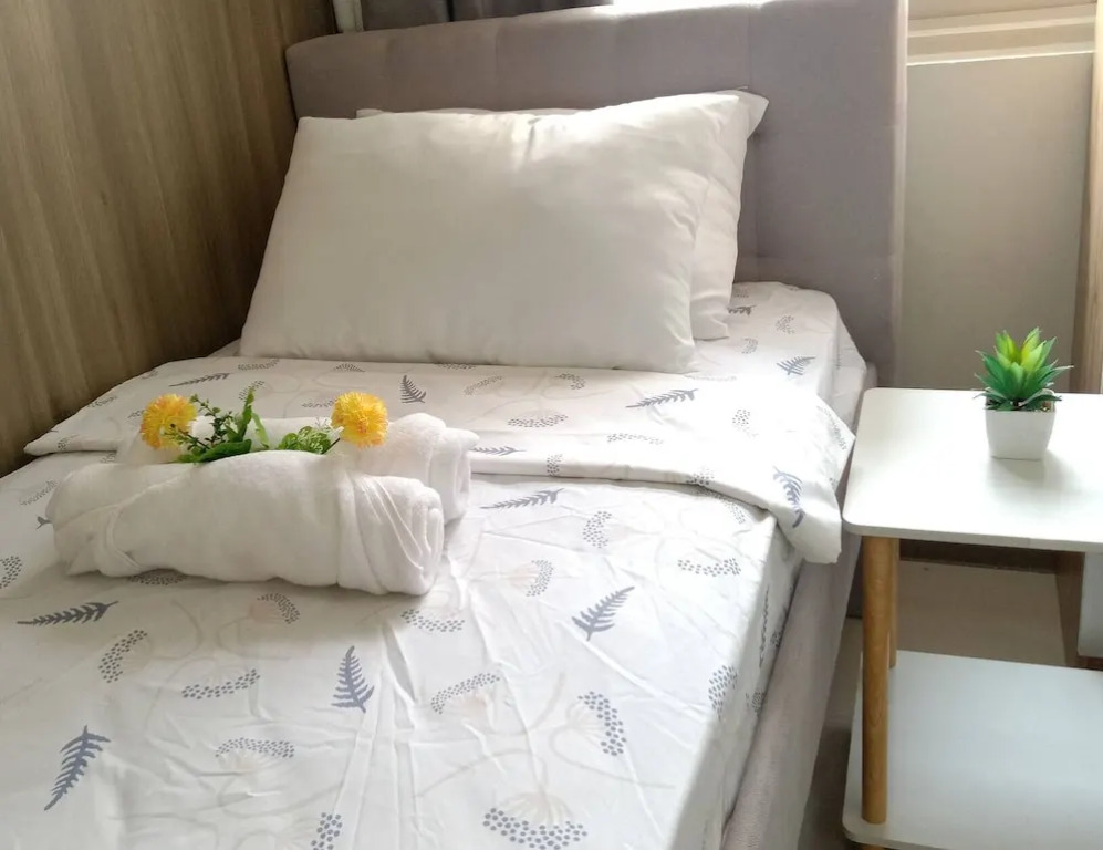 Luxurious Bayview 2BR Near MOA Picc CCP Free Wifi