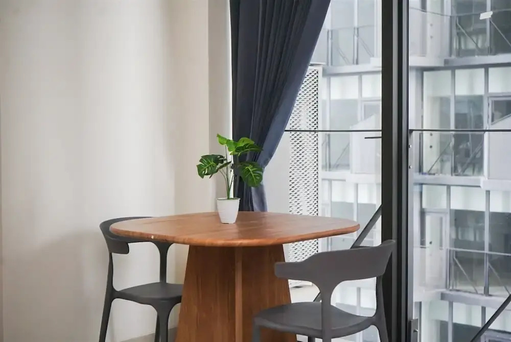 Simply Look Studio Apartment Carstensz Residence