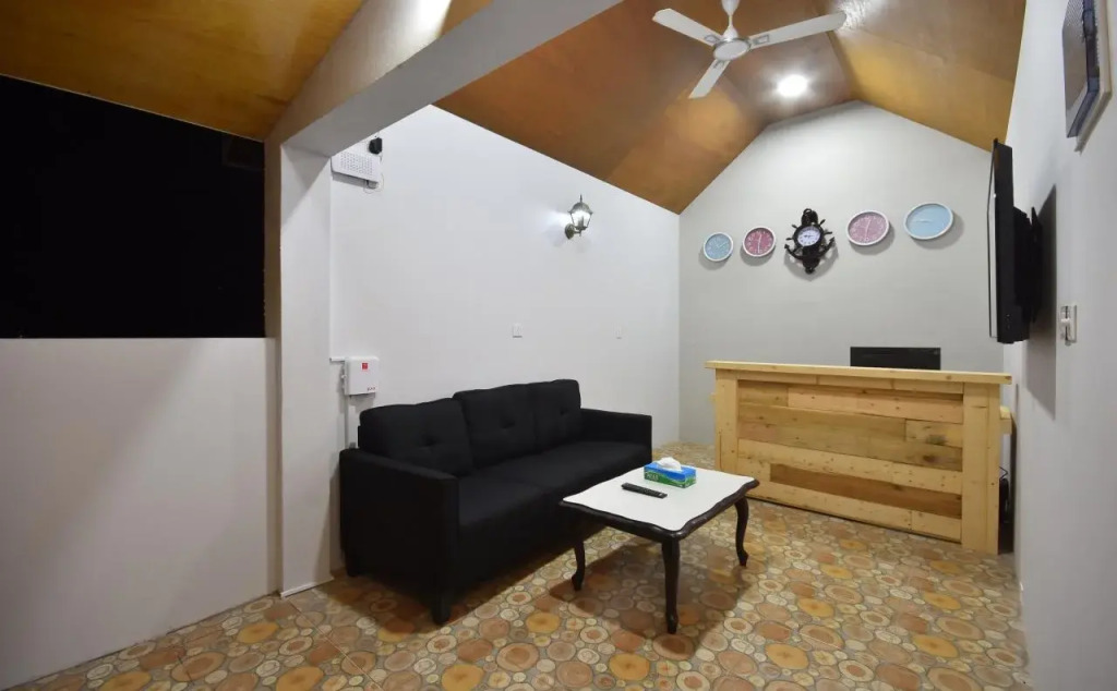 Oak Villa, Ukulhas