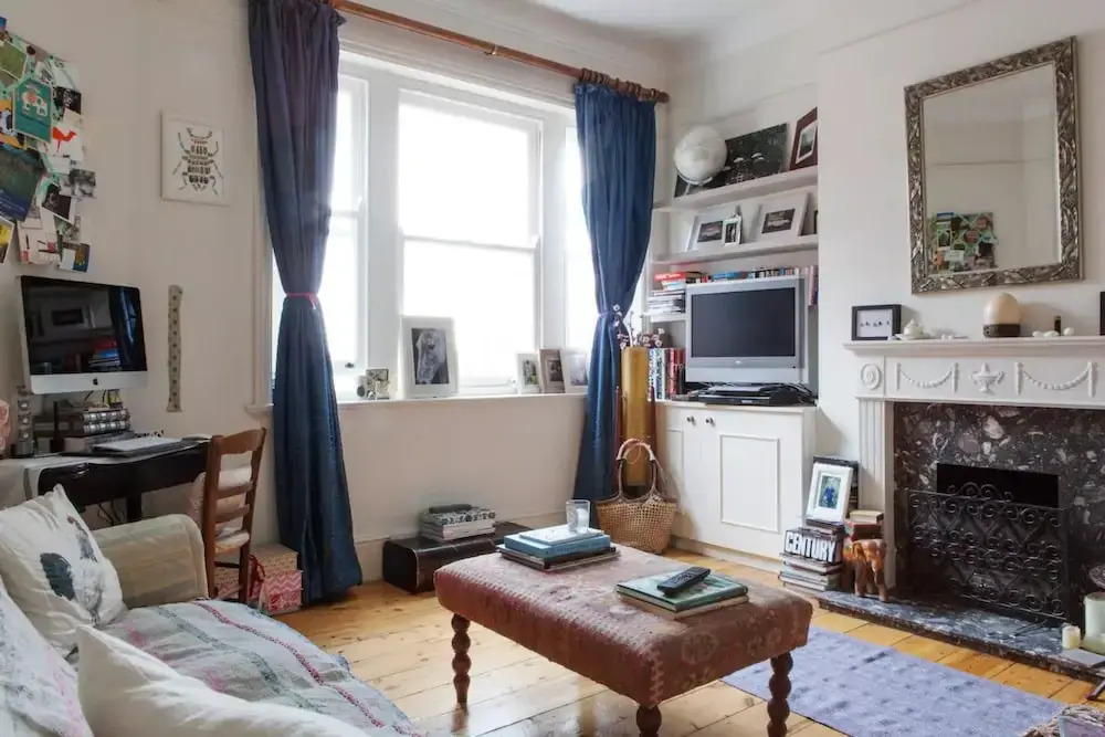 Spacious 2 Bedroom Flat in Battersea Park