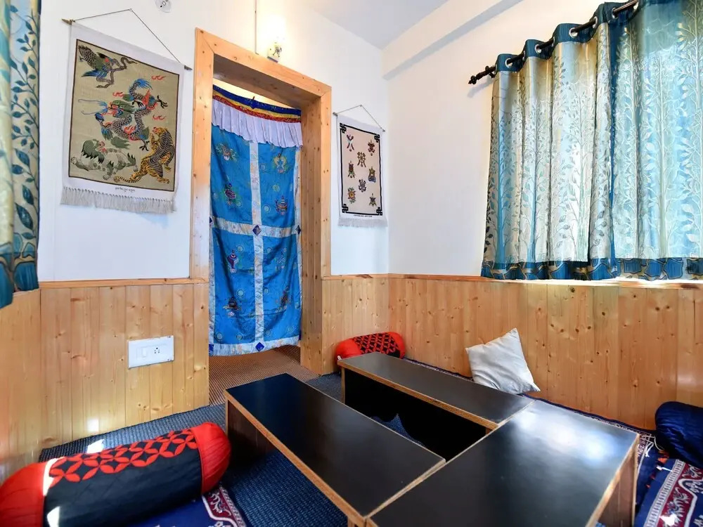 OYO 13350 Home Hill View Naggar Road