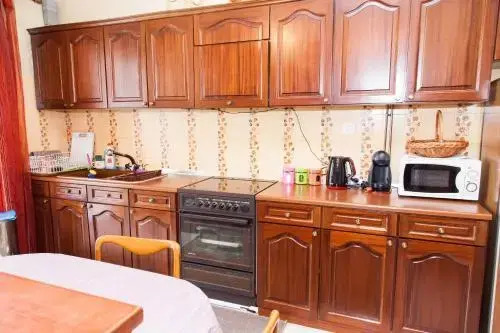 Flat 2 Bedrooms 1 Bathroom - Marousi