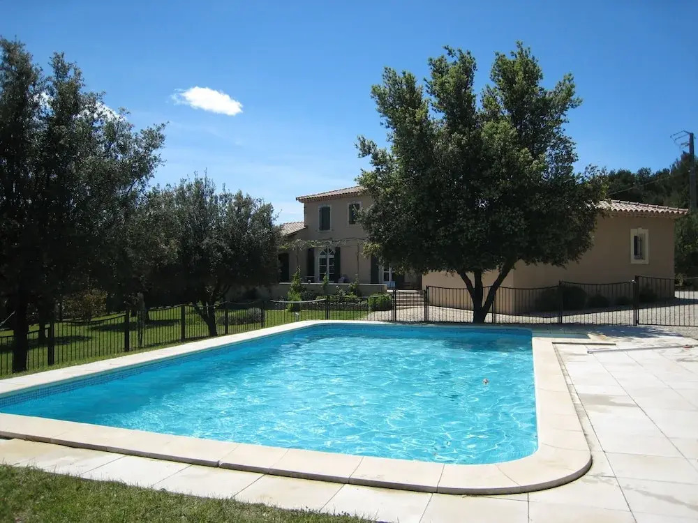 Superb House With Private Swimming Pool