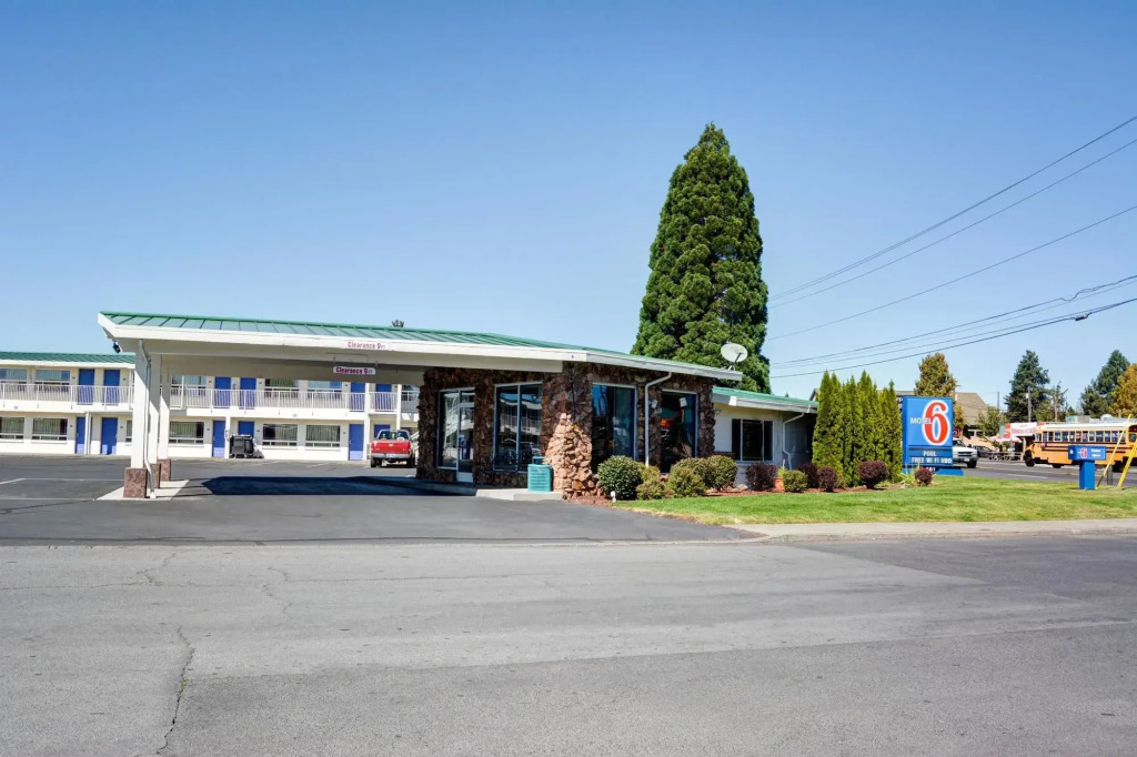 Motel 6-Bend, OR