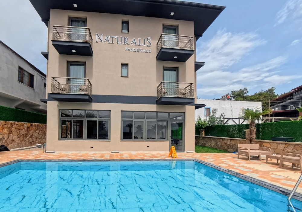 Naturalis Pamukkale Otel