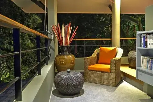 Villa Emerald