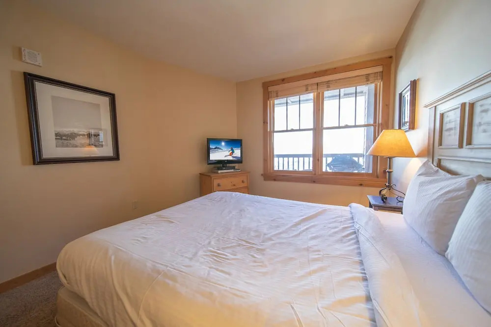Buffalo Lodge 8381 by SummitCove Vacation Lodging