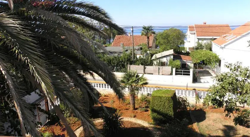 Guesthouse Sunny by the Sea