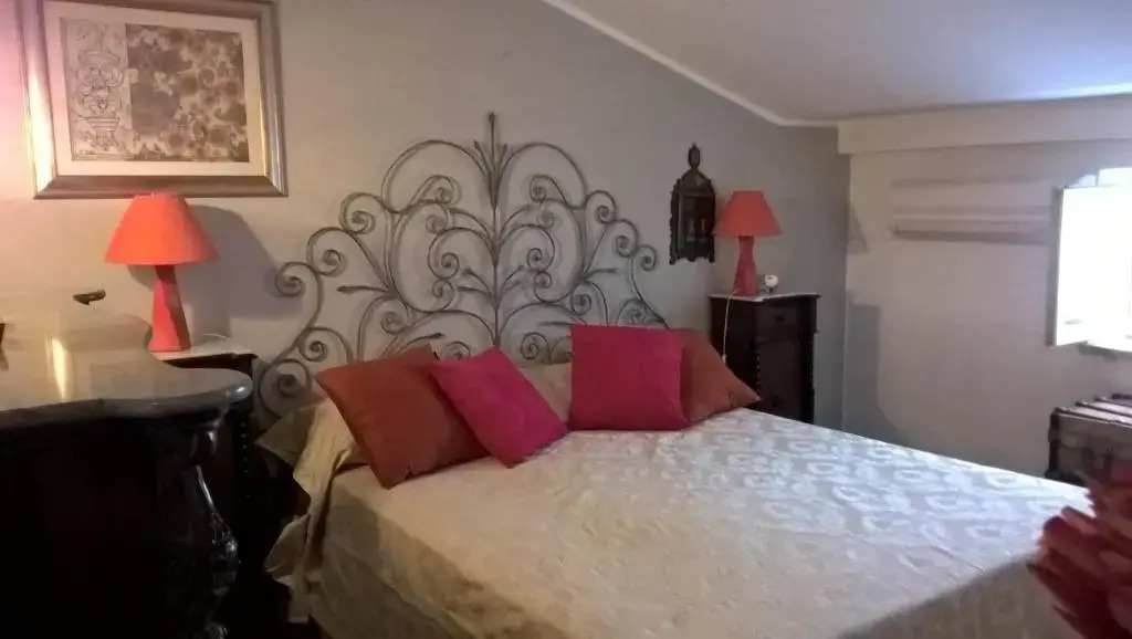 Adele Apartment