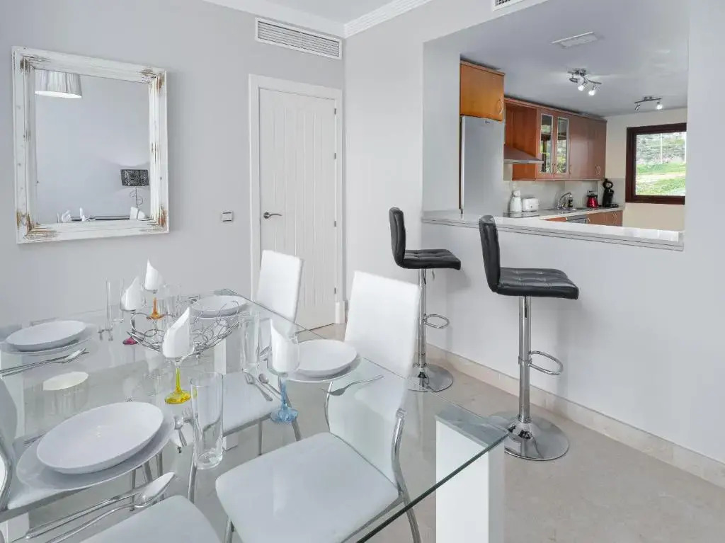 2086-Amazing penthouse 2 terraces sea view