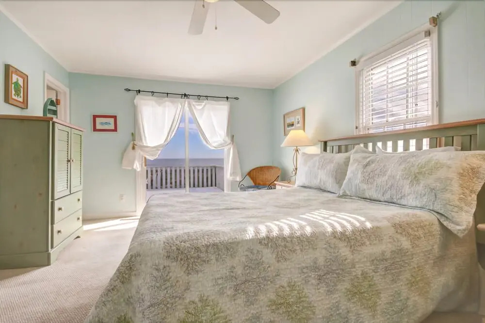 3690 S Fletcher - 4 Br Cottage