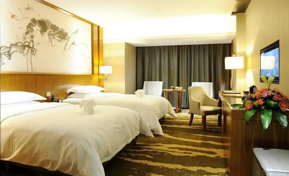 Yannian Huijing Hotel