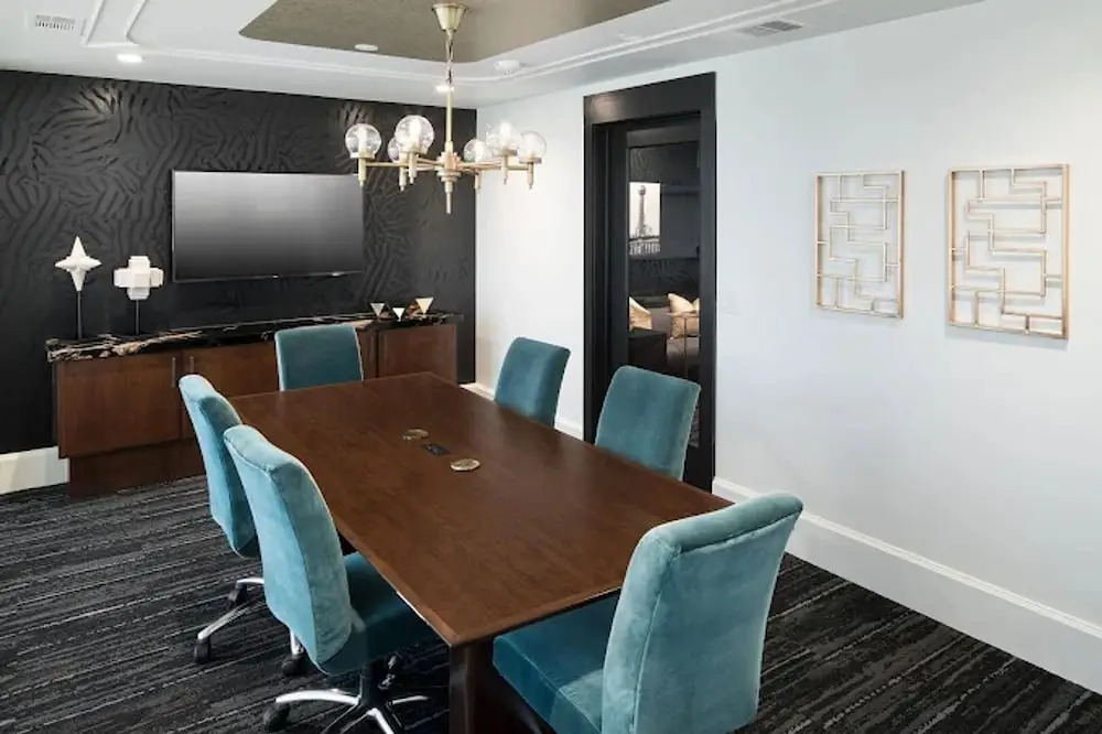Landing Furnished Apartments - Old East Dallas