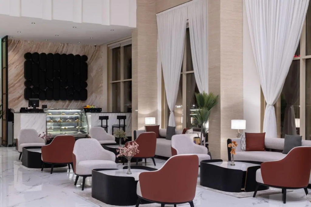 Enala Hotel- Umluj