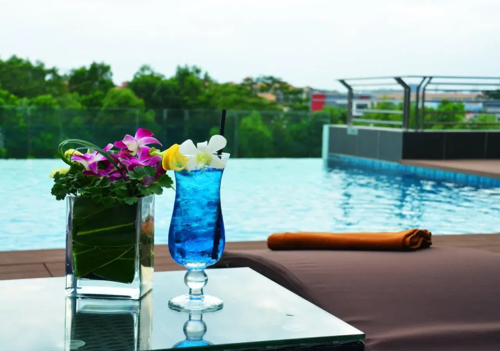 V8 Hotel Johor Bahru