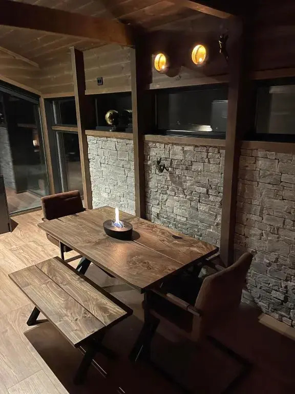 Mountain Cabin with Stunning Views, Extra Space Available