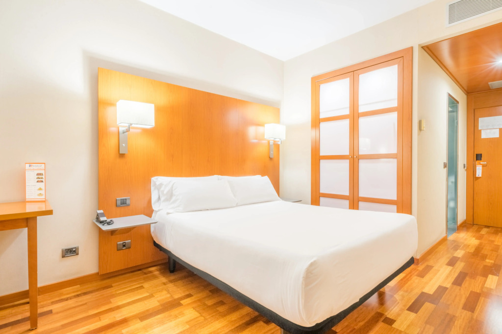 B&B HOTEL Granada Estación