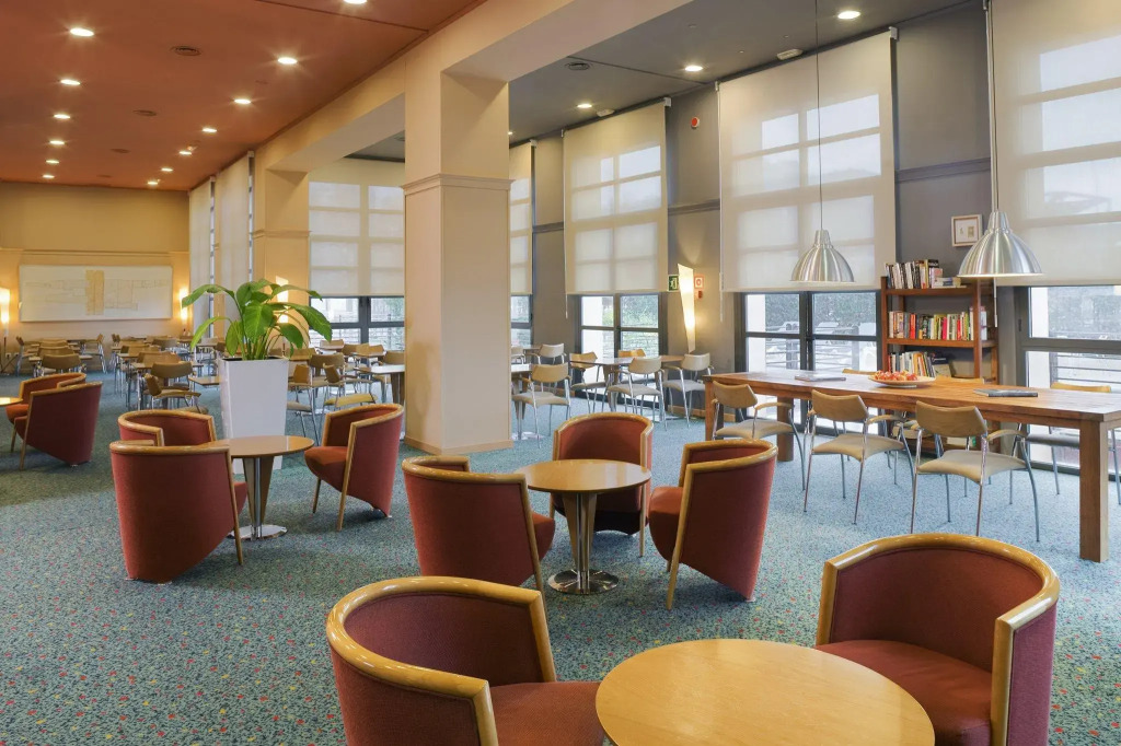 Holiday Inn Express Ciudad de las Ciencias by IHG