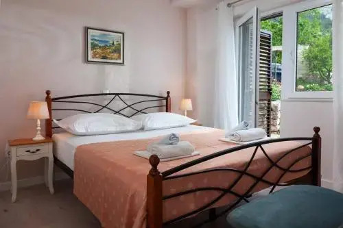 ctbv103 Holiday home with private pool Wi Fi internet access air condition in Baška Voda Makarska
