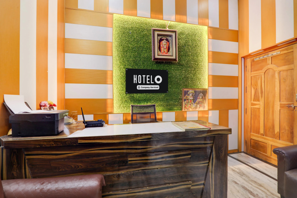 Hotel The Ayodhya Ji Palace-Walking Distance From Ram Mandir