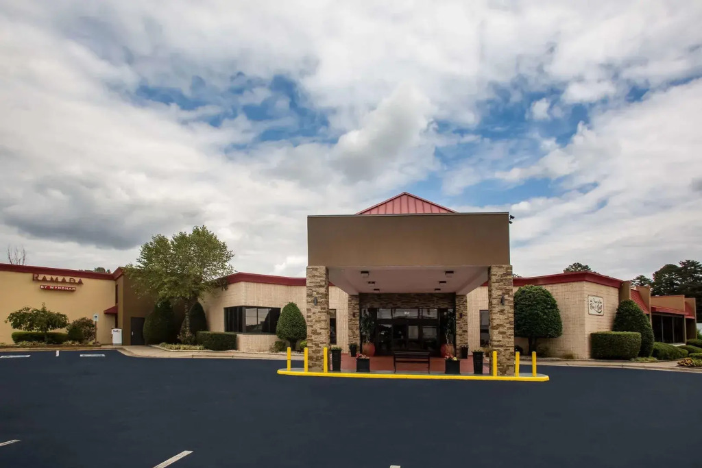 Sonesta Select Hotels Statesville