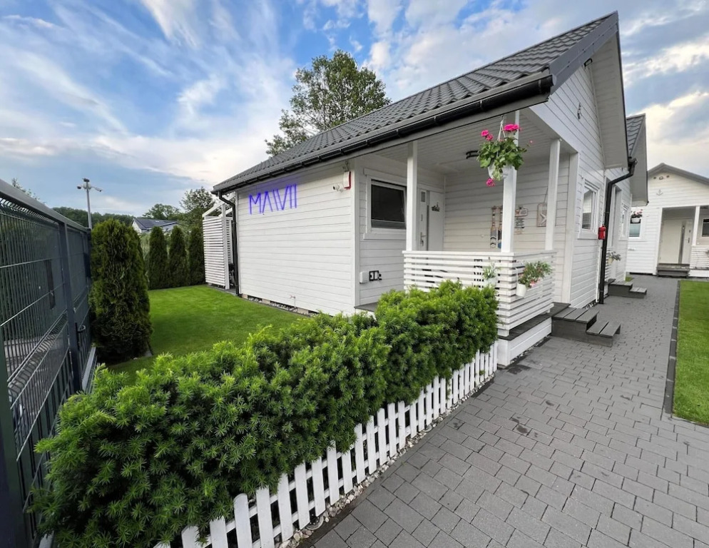 Holiday Homes Close to the Seaside Beach
