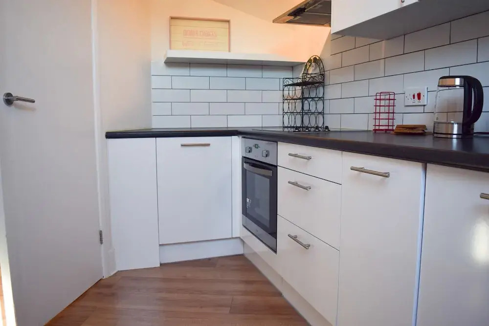 Bright Camberwell 2 Bedroom Flat