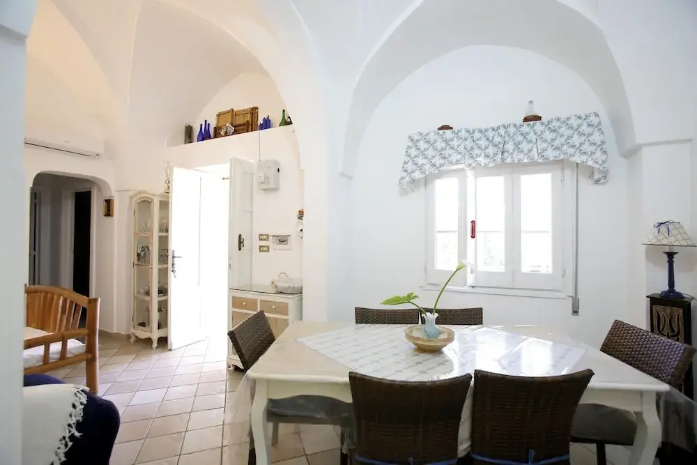 House With 2 Bedrooms in San Vito dei Normanni, With Enclosed Garden -